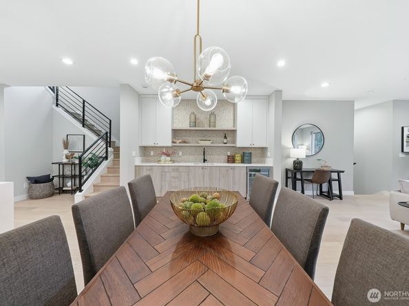 11217 NE 95th Street, Kirkland WA 98033