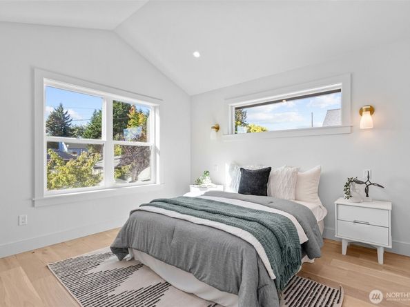 7344 22nd Avenue NW, Seattle WA 98117