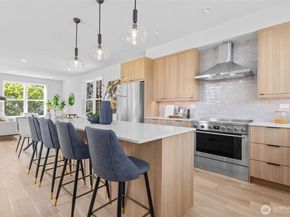 7344 22nd Avenue NW, Seattle WA 98117