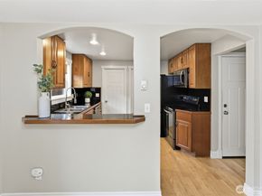 1721 Madison Street F, Everett WA 98203