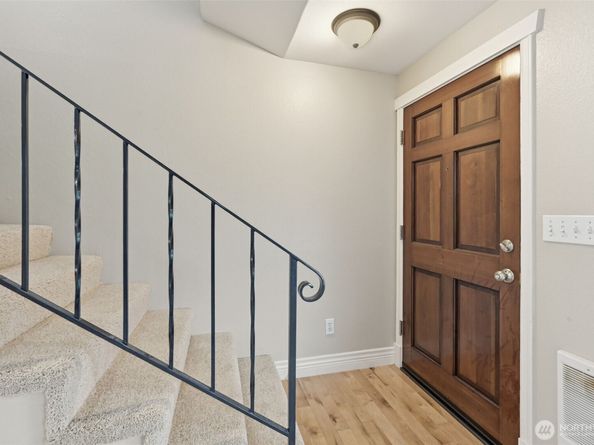 1721 Madison Street F, Everett WA 98203