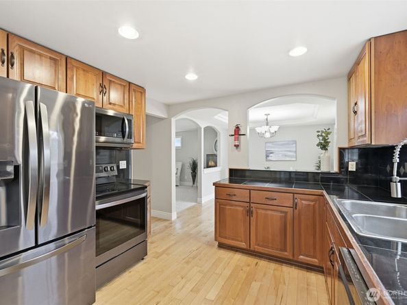 1721 Madison Street F, Everett WA 98203