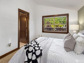 9113 45th Avenue SW, Seattle WA 98136