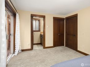 9113 45th Avenue SW, Seattle WA 98136