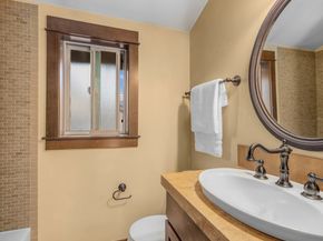 9113 45th Avenue SW, Seattle WA 98136