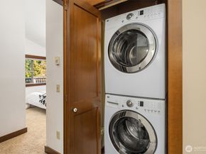 9113 45th Avenue SW, Seattle WA 98136