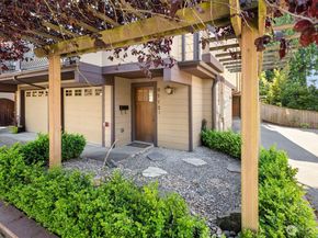 9113 45th Avenue SW, Seattle WA 98136