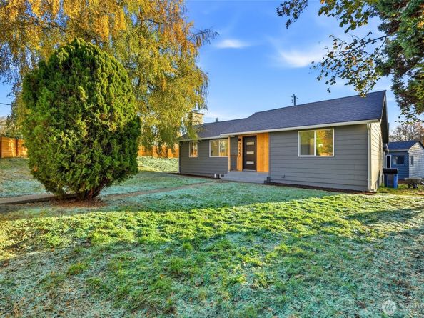 7227 S 120th Street, Seattle WA 98178