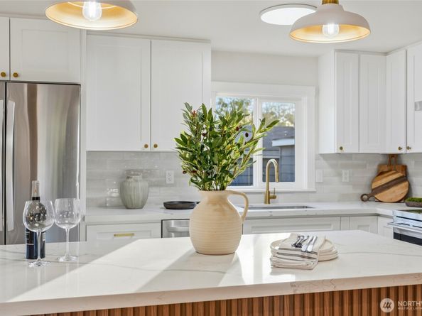 7227 S 120th Street, Seattle WA 98178