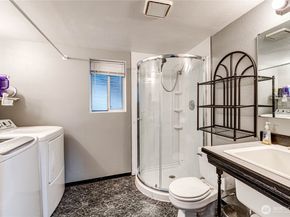 231 59th Place SE, Everett WA 98203