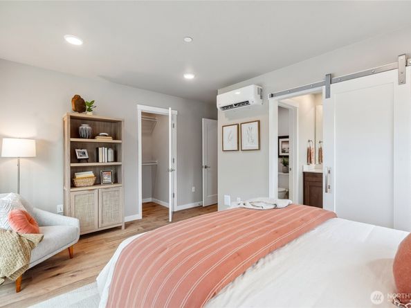 1322 194th Street SE B7, Bothell WA 98012