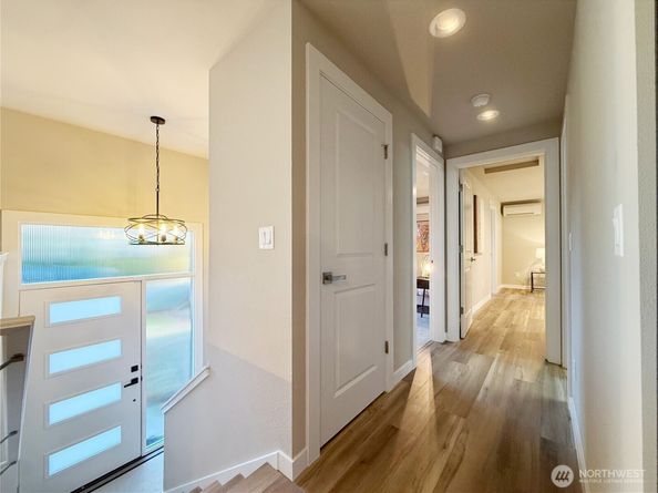 15905 118th Place NE, Bothell WA 98011