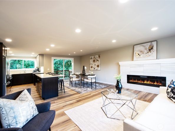 15905 118th Place NE, Bothell WA 98011