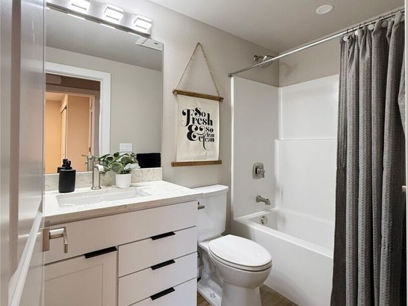 15905 118th Place NE, Bothell WA 98011