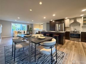 15905 118th Place NE, Bothell WA 98011