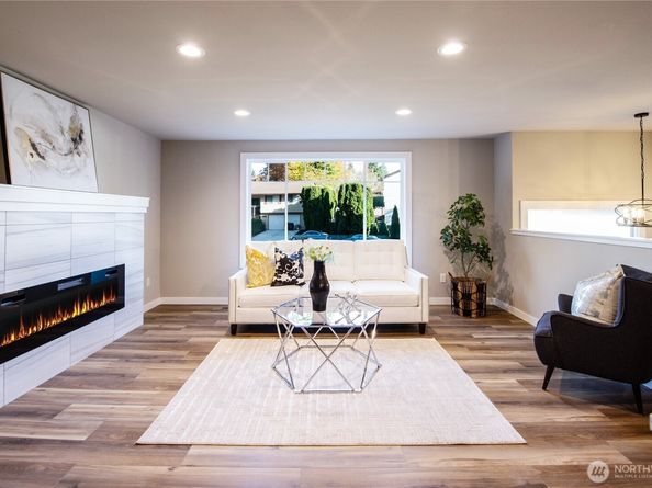 15905 118th Place NE, Bothell WA 98011