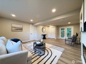 15905 118th Place NE, Bothell WA 98011