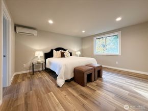 15905 118th Place NE, Bothell WA 98011