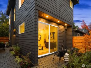 3417 48th Avenue SW, Seattle WA 98116