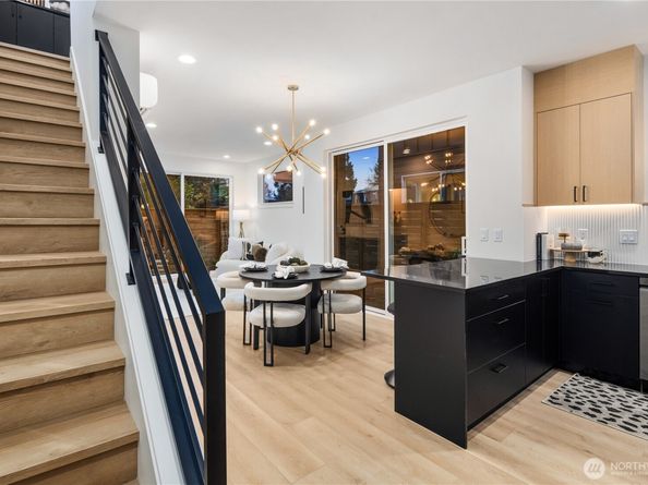 3417 48th Avenue SW, Seattle WA 98116