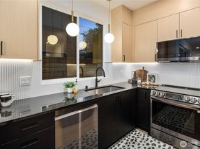 3417 48th Avenue SW, Seattle WA 98116