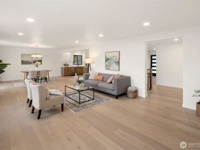 16040 36th Avenue NE, Lake Forest Park WA 98155