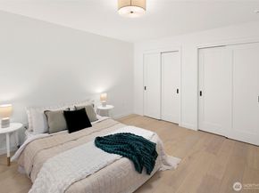 16040 36th Avenue NE, Lake Forest Park WA 98155