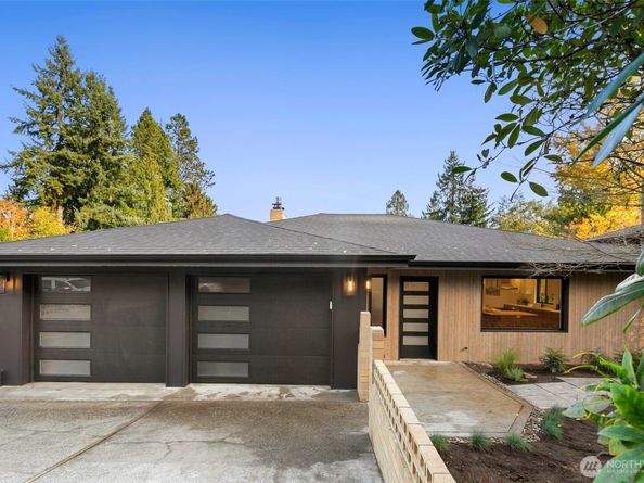 16040 36th Avenue NE, Lake Forest Park WA 98155