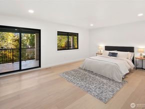 16040 36th Avenue NE, Lake Forest Park WA 98155