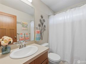 7109 Rainier Drive G, Everett WA 98203