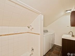 120 N 80th Street, Seattle WA 98103