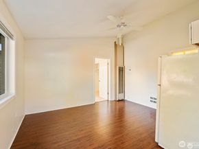 120 N 80th Street, Seattle WA 98103