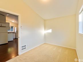 120 N 80th Street, Seattle WA 98103