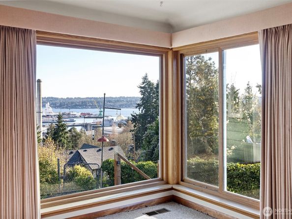 410 S Charleston Avenue, Bremerton WA 98312