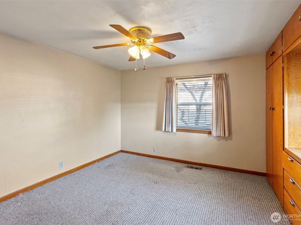 410 S Charleston Avenue, Bremerton WA 98312