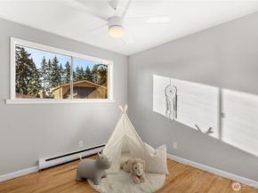 4515 NE 17th Place, Renton WA 98059