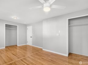 4515 NE 17th Place, Renton WA 98059