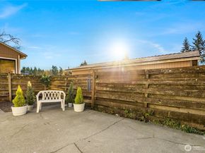 4515 NE 17th Place, Renton WA 98059