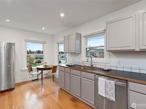 1202 Broadway Avenue, Bremerton WA 98337