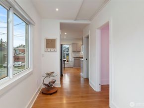 1202 Broadway Avenue, Bremerton WA 98337