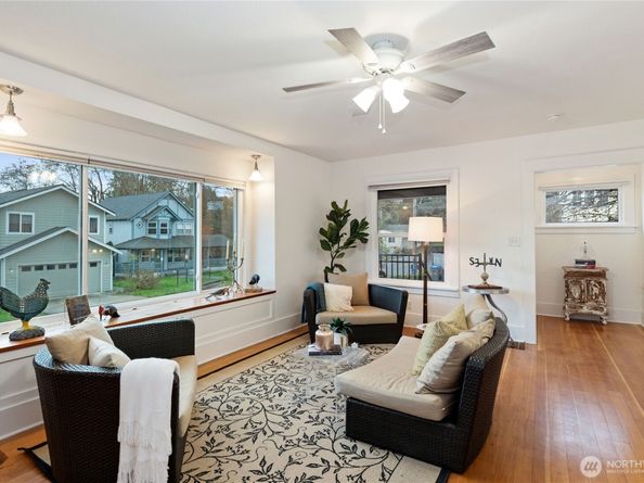 1202 Broadway Avenue, Bremerton WA 98337