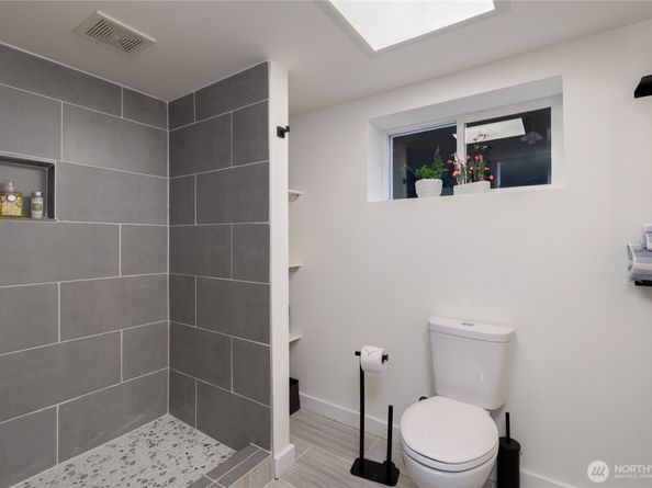 1202 Broadway Avenue, Bremerton WA 98337