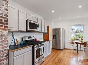 1202 Broadway Avenue, Bremerton WA 98337