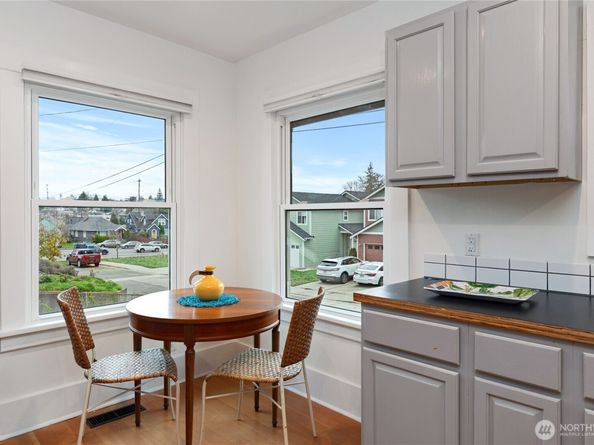 1202 Broadway Avenue, Bremerton WA 98337