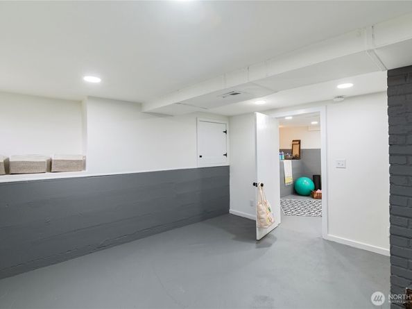 1202 Broadway Avenue, Bremerton WA 98337