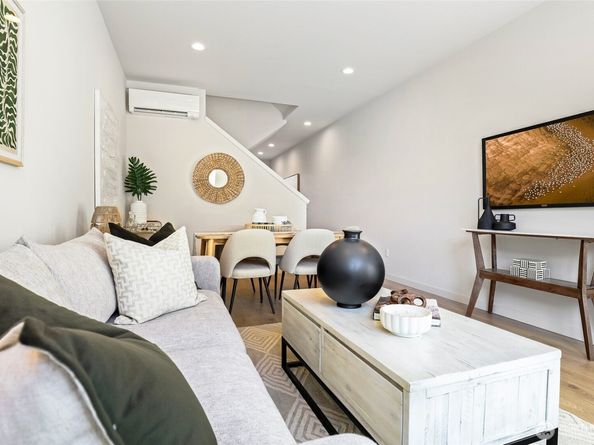 9746 A Holman Road NW, Seattle WA 98117