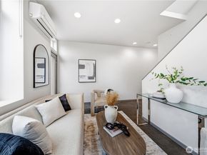 5936 S 36th Avenue A, Seattle WA 98118