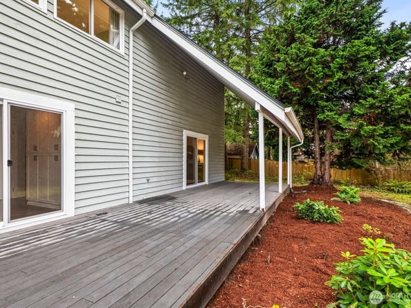 18509 236th Avenue NE, Woodinville WA 98077