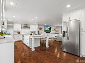 18509 236th Avenue NE, Woodinville WA 98077