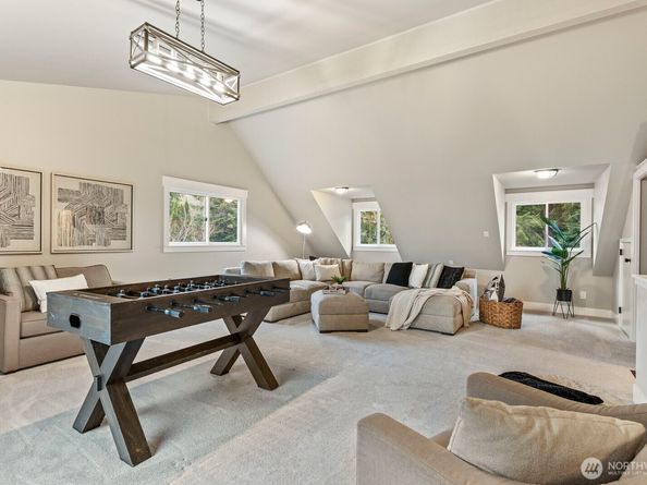 18509 236th Avenue NE, Woodinville WA 98077